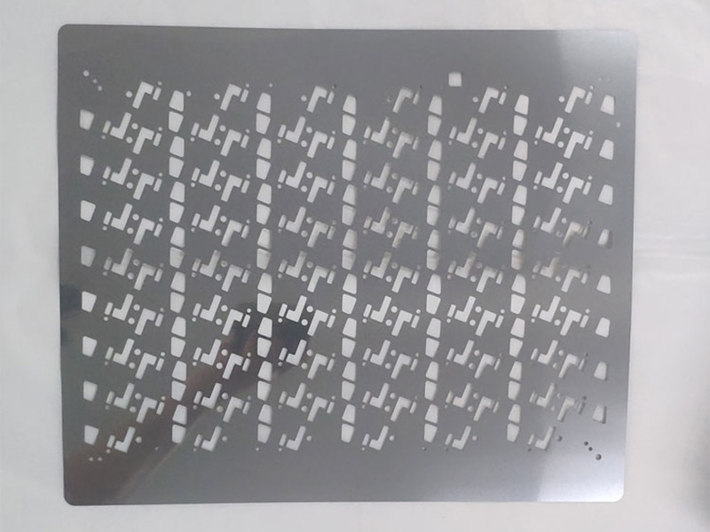 磁性钢片激光加工：从“烧一刀”到精密制造